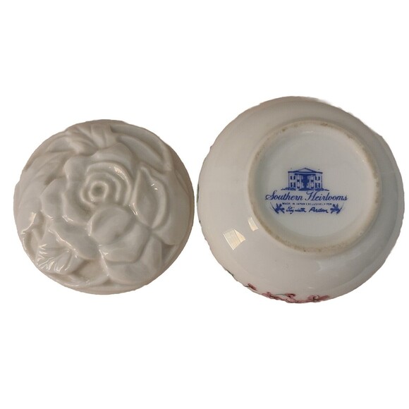 1981 Southern Heirlooms Vintage Porcelain Trinket Box Elizabeth Arden Floral - Picture 2 of 8